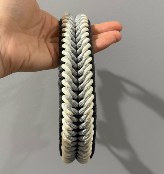 Handmade Paracord Collar (Grey)
